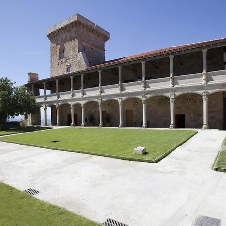 Parador Castillo de Monterrey Exterior foto