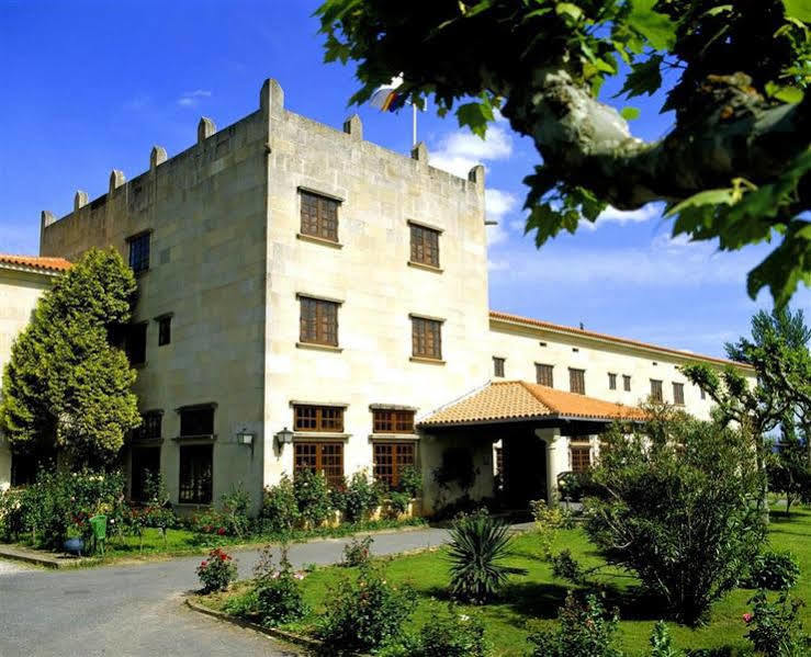 Parador Castillo de Monterrey Exterior foto
